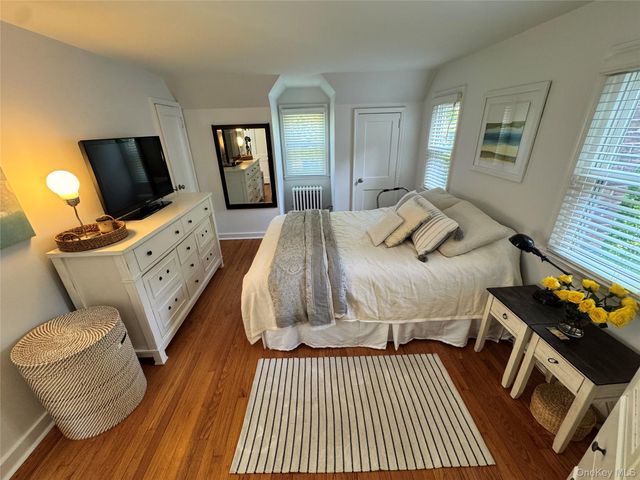 23 Chadwick Road, White Plains, NY 10604