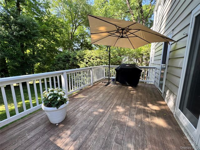 23 Chadwick Road, White Plains, NY 10604