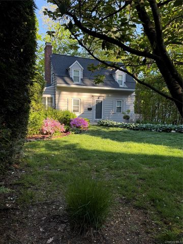 23 Chadwick Road, White Plains, NY 10604