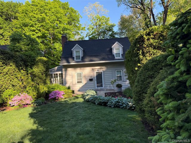 23 Chadwick Road, White Plains, NY 10604