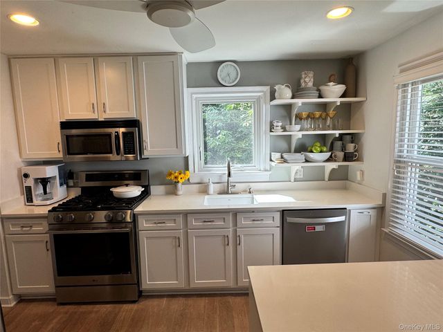 23 Chadwick Road, White Plains, NY 10604
