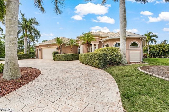 9419 Treasure Lake CT, St James City, FL 33956