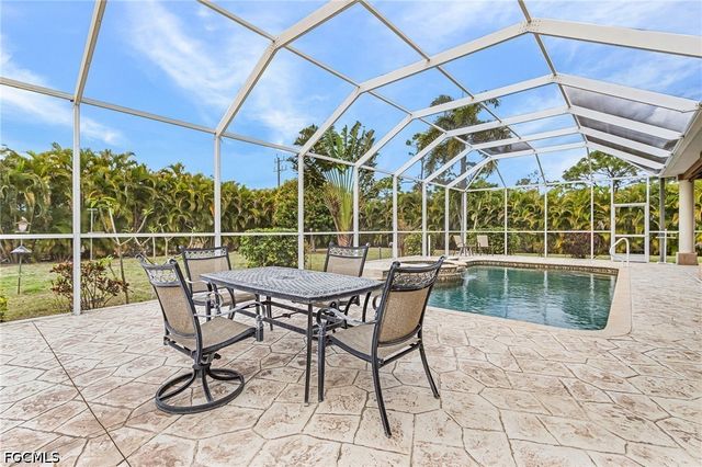 9419 Treasure Lake CT, St James City, FL 33956