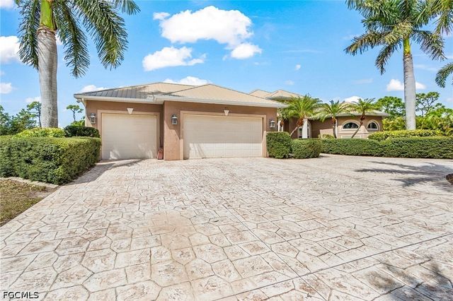 9419 Treasure Lake CT, St James City, FL 33956