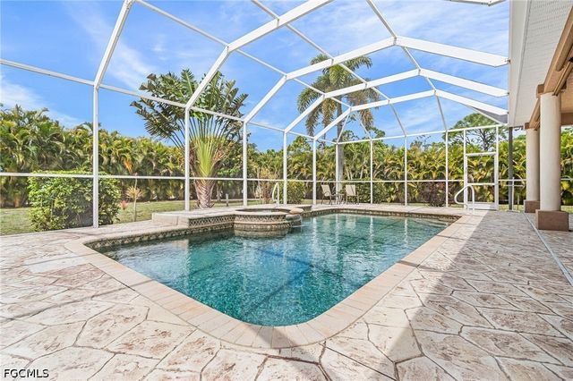 9419 Treasure Lake CT, St James City, FL 33956