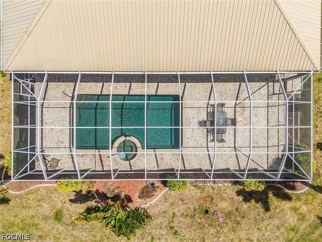 9419 Treasure Lake CT, St James City, FL 33956