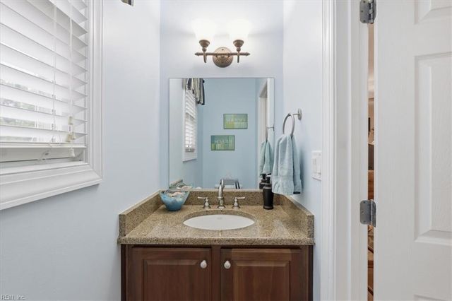 4620 Lake DR, Virginia Beach, VA 23455