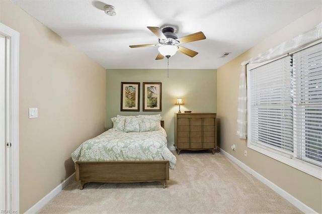 4620 Lake DR, Virginia Beach, VA 23455