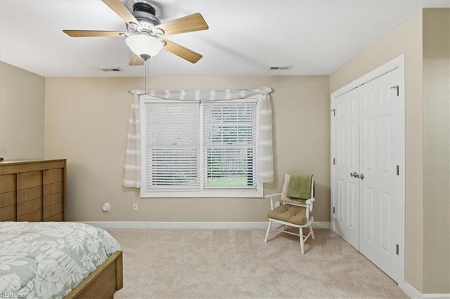 4620 Lake DR, Virginia Beach, VA 23455