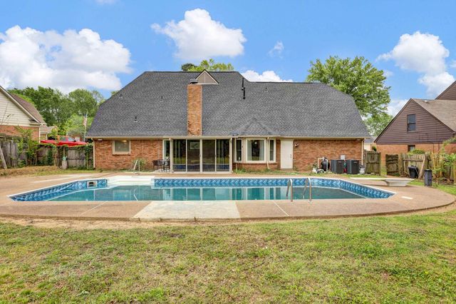 2091 CHINGFORD CV, Memphis, TN 38016