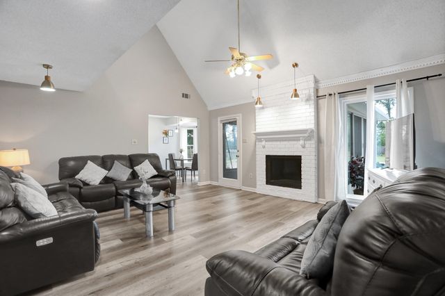 2091 CHINGFORD CV, Memphis, TN 38016