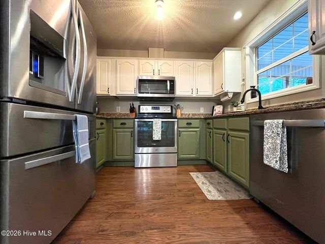 2400 Longleaf Drive SW, Pinehurst, NC 28374