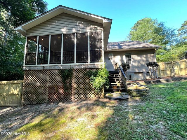 2400 Longleaf Drive SW, Pinehurst, NC 28374