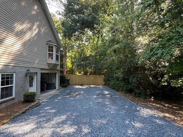 2400 Longleaf Drive SW, Pinehurst, NC 28374