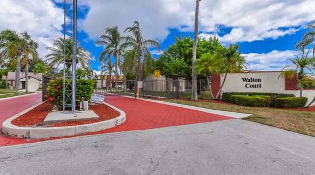 2210 SE Brekenridge Circle, Port St Lucie, FL 34952