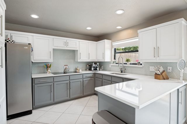 4120 W Creek Court, Dallas, TX 75287