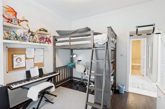 4120 W Creek Court, Dallas, TX 75287