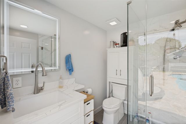 4120 W Creek Court, Dallas, TX 75287