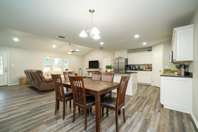 298 Coppedge Smith Rd, Harleton, TX 75651