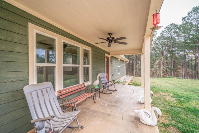 298 Coppedge Smith Rd, Harleton, TX 75651