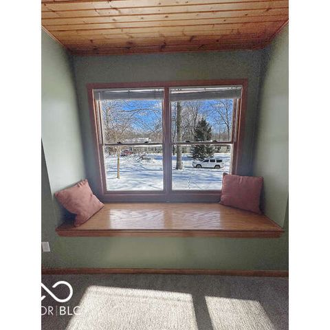 2626 N Woodvale Street, Terre Haute, IN 47803