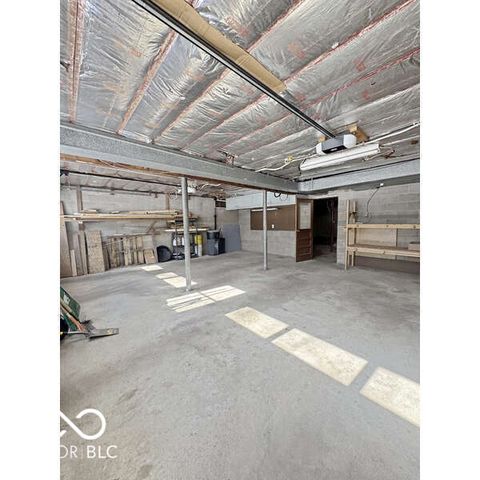 2626 N Woodvale Street, Terre Haute, IN 47803