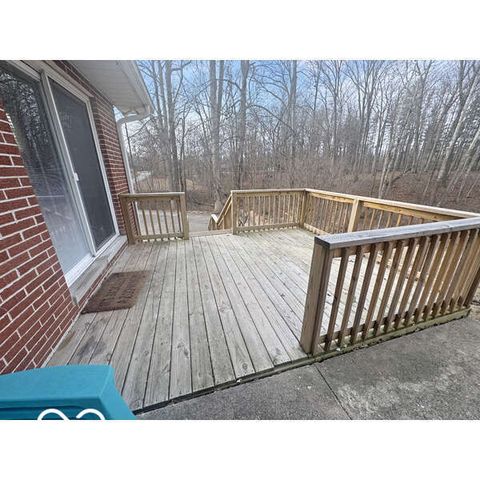 2626 N Woodvale Street, Terre Haute, IN 47803