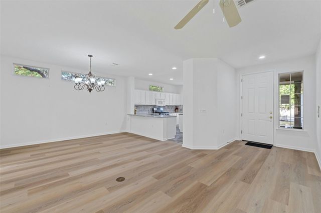 101 Buttercup TRL, Georgetown, TX 78633
