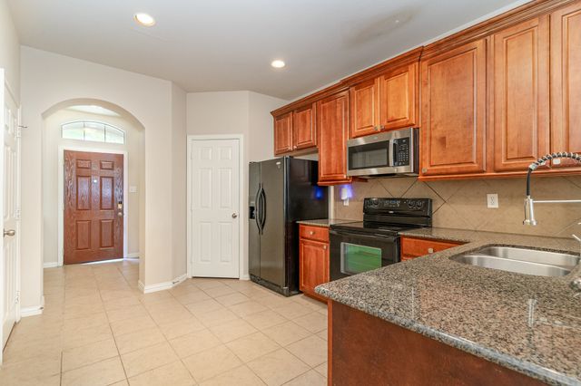 3644 Vienna Street, Irving, TX 75038