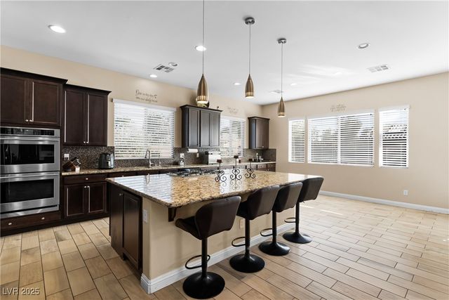 6589 Lyon Estates Avenue, Las Vegas, NV 89131