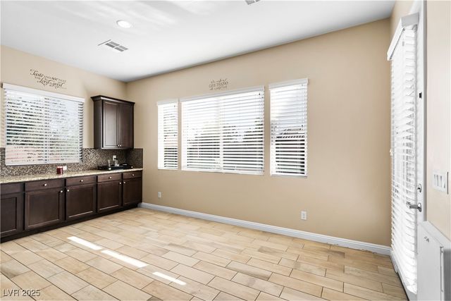 6589 Lyon Estates Avenue, Las Vegas, NV 89131