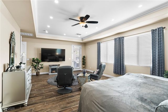 6589 Lyon Estates Avenue, Las Vegas, NV 89131