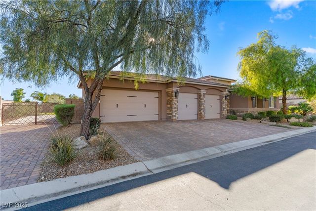 6589 Lyon Estates Avenue, Las Vegas, NV 89131