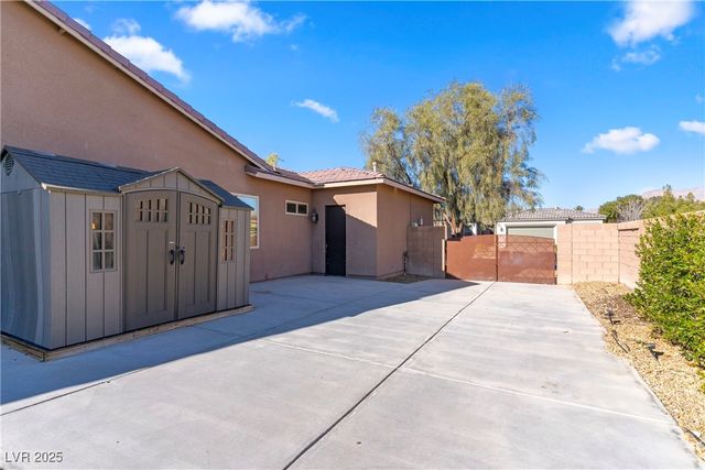 6589 Lyon Estates Avenue, Las Vegas, NV 89131