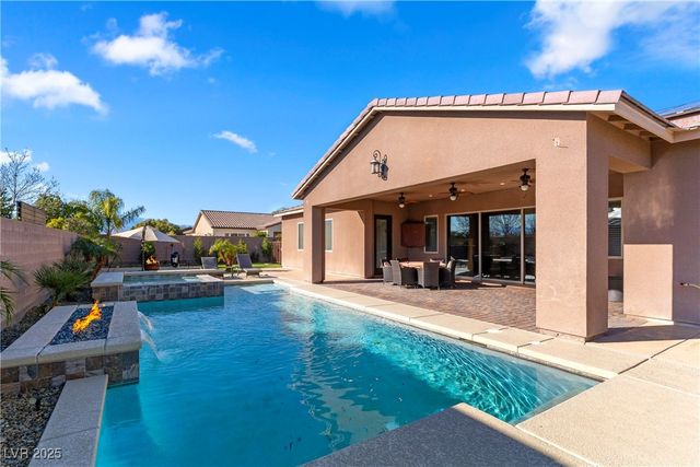 6589 Lyon Estates Avenue, Las Vegas, NV 89131