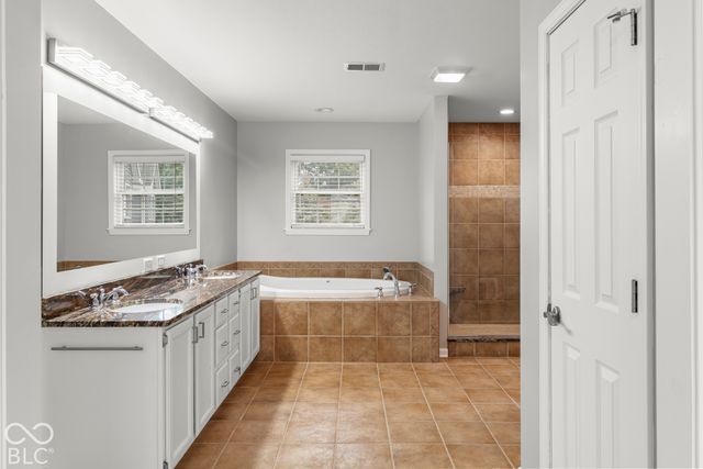 1220 Shoreline Drive, Cicero, IN 46034