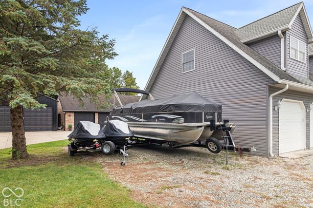1220 Shoreline Drive, Cicero, IN 46034