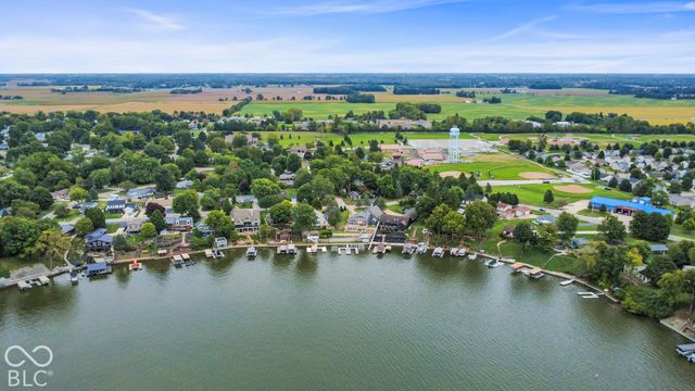 1220 Shoreline Drive, Cicero, IN 46034