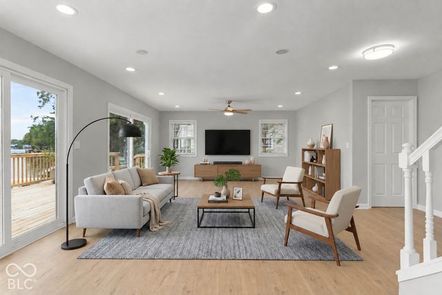 1220 Shoreline Drive, Cicero, IN 46034
