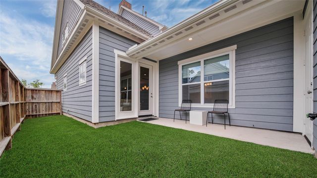 207 Kendrick Pines Boulevard, Spring, TX 77389