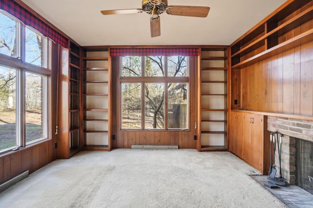 2438 Signal Hill Road 2438 Signal Hill Road, Springfield, OH 45504