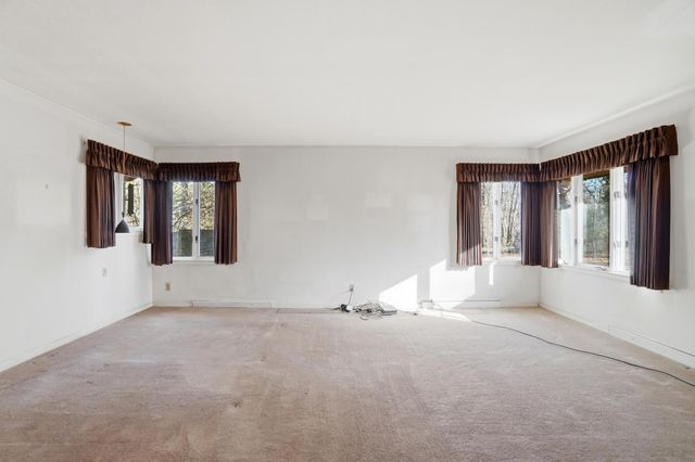 2438 Signal Hill Road 2438 Signal Hill Road, Springfield, OH 45504