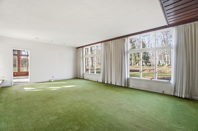 2438 Signal Hill Road 2438 Signal Hill Road, Springfield, OH 45504