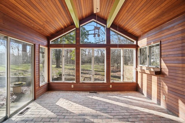 2438 Signal Hill Road 2438 Signal Hill Road, Springfield, OH 45504