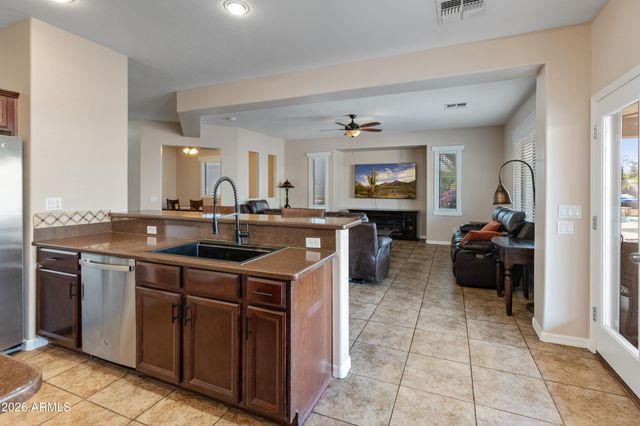 17470 W GELDING Drive, Surprise, AZ 85388