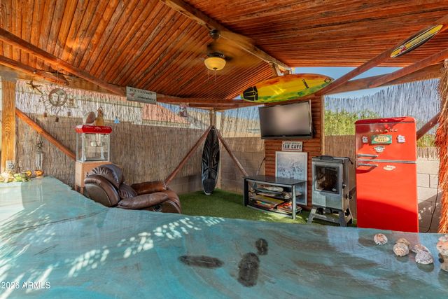 17470 W GELDING Drive, Surprise, AZ 85388