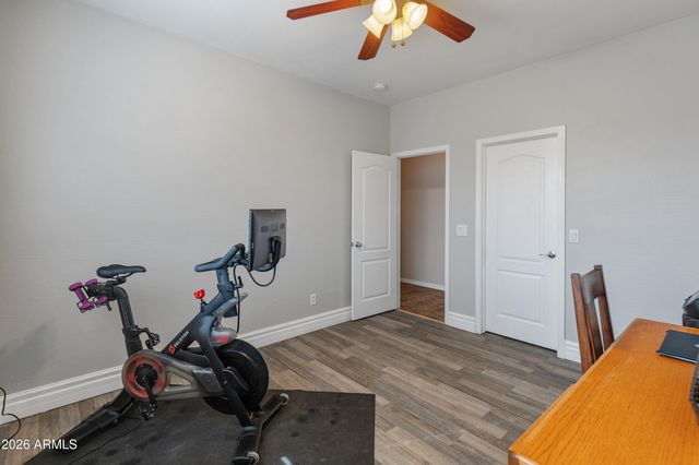 17470 W GELDING Drive, Surprise, AZ 85388