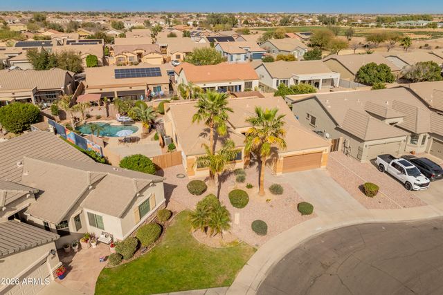 17470 W GELDING Drive, Surprise, AZ 85388
