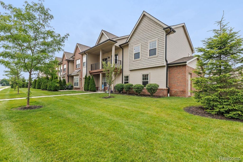 45626 Stadler Street, Utica, MI 48315