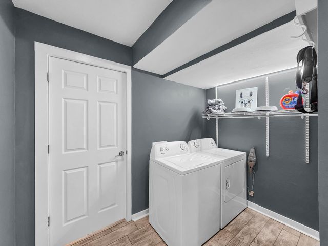 2946 Laguna Drive, Crystal Beach, TX 77650